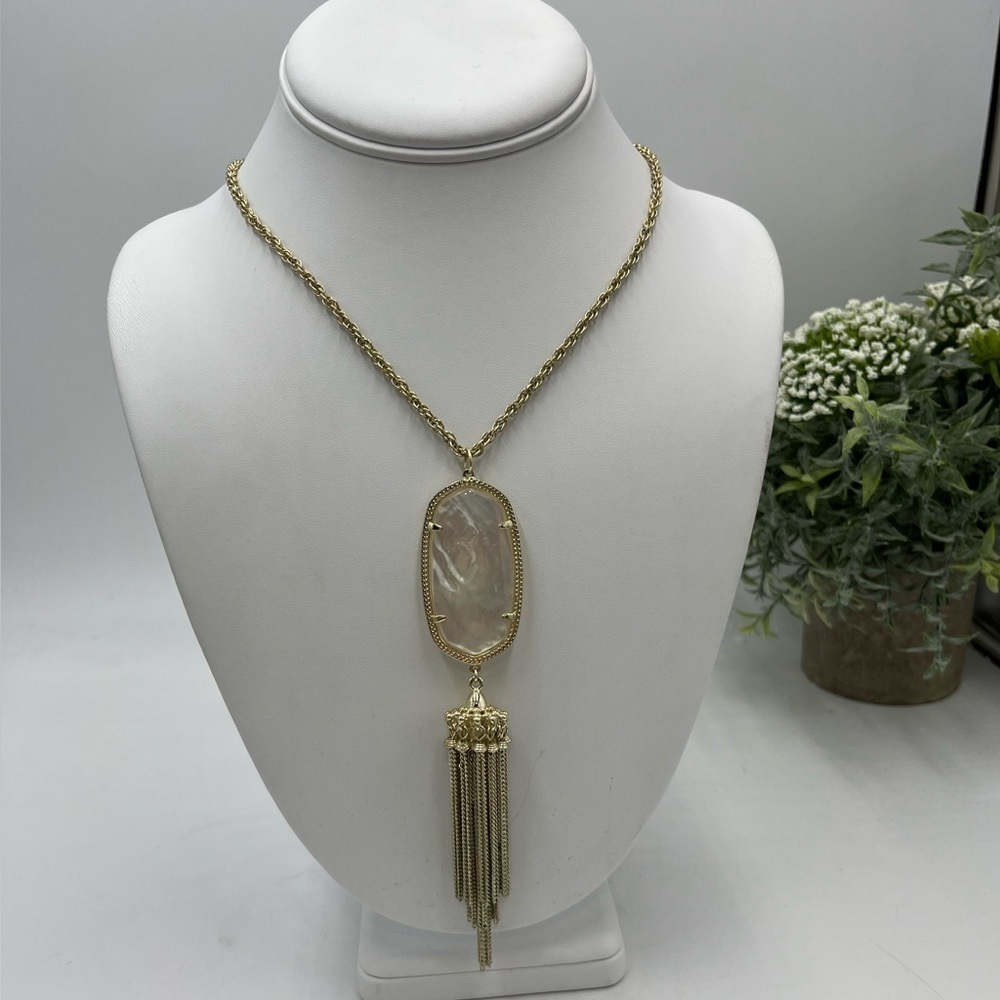 KENDRA SCOTT Rayne Mother Of Pearl Pendant Tassel Gold Plated Tassel‎ Necklace